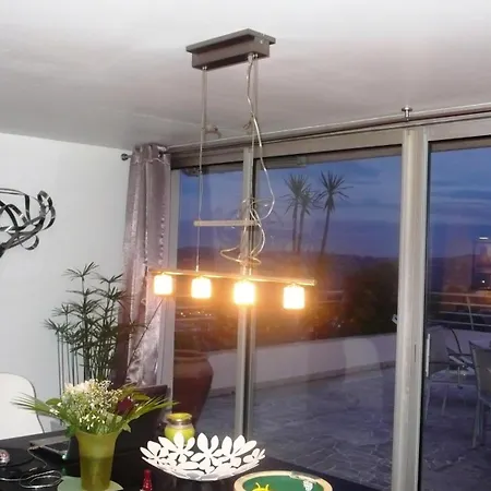Chambre D'Hotes Dans Superbe Toit Terrasse Grasse Exterior photo